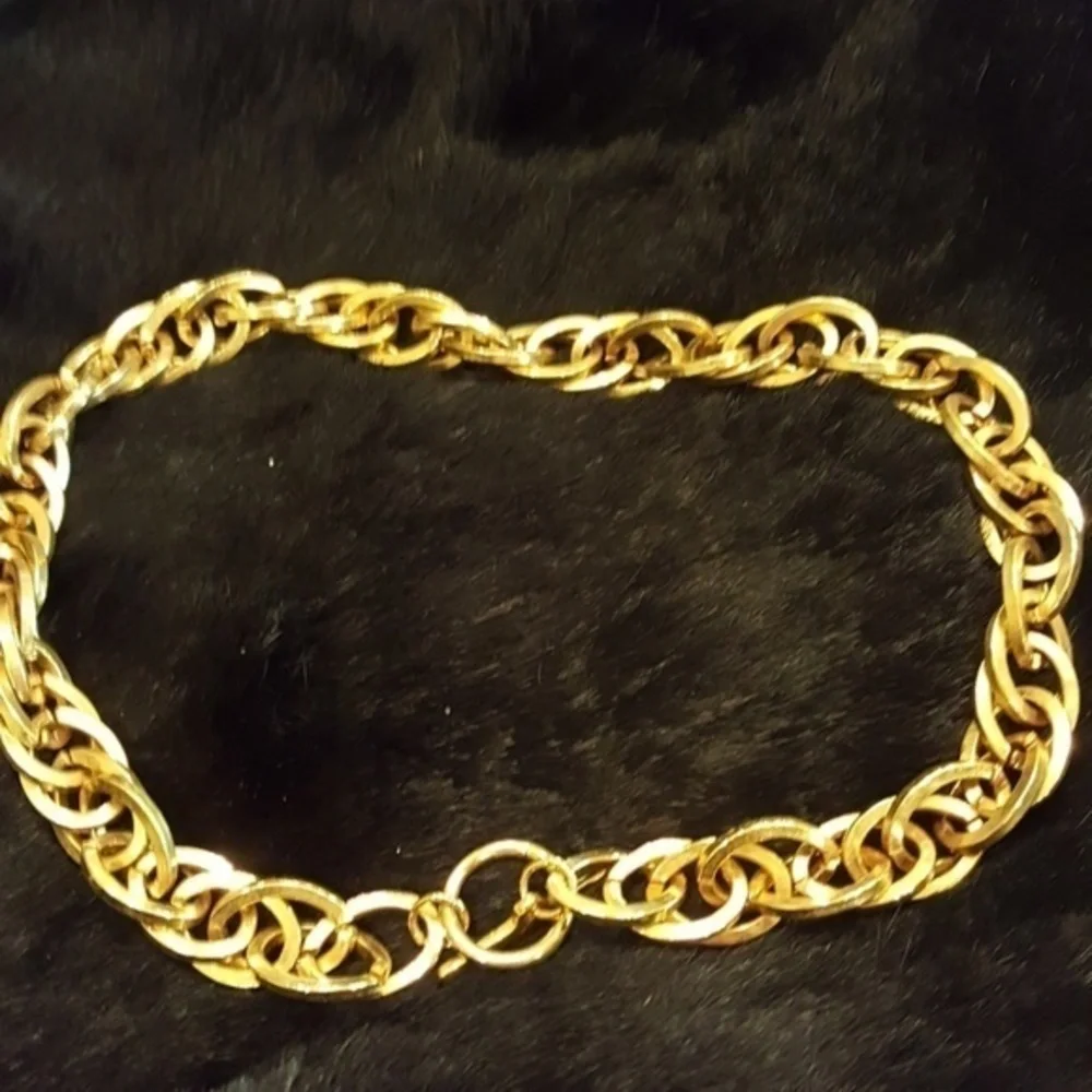 CHUNKY GOLD VTG CHAIN GOLD‎ CHOKER NECKLACE - Picture 2 of 3
